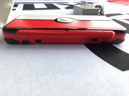 NEW NINTENDO 2DS XL POKEBALL 