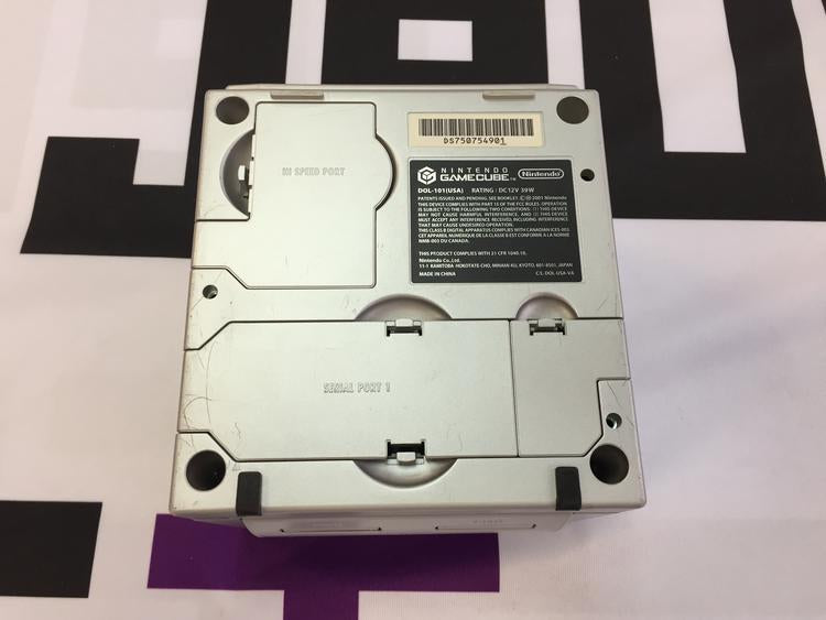 NINTENDO GAMECUBE