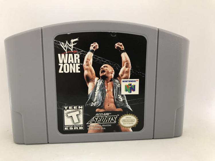 WWF WAR ZONE (COMPLETE IN BOX)