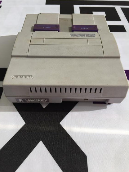 SUPER NINTENDO ENTERTAINMENT SYSTEM SUPER MARIO WORLD SUPER SET (COMPLETE IN BOX) (usagé)