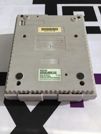 SUPER NINTENDO ENTERTAINMENT SYSTEM SUPER MARIO WORLD SUPER SET (COMPLETE IN BOX)