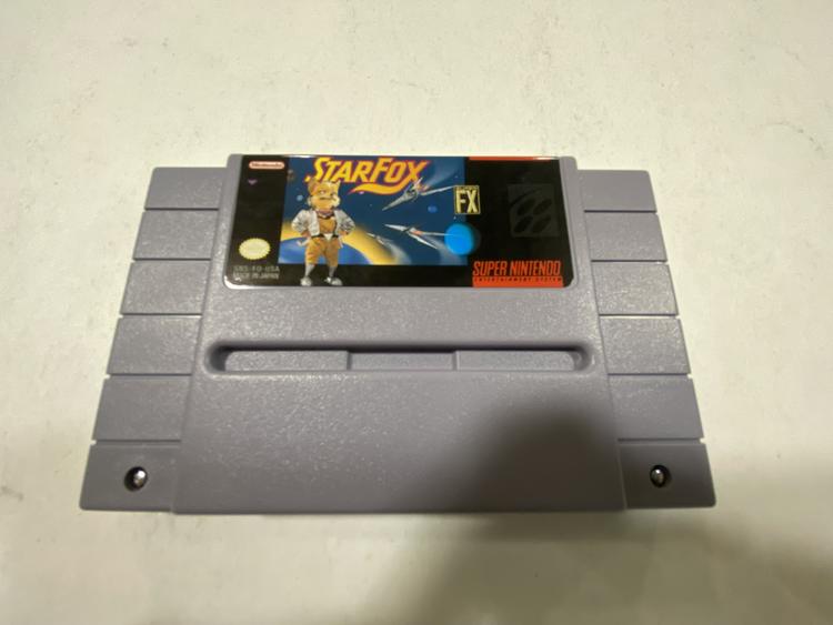 STAR FOX (COMPLETE IN BOX)