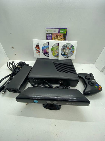 XBOX 360 MODEL 2 BLACK - 120 GB KINECT BUNDLE + 1 CONTROLLER + 5 GAMES (usagé)