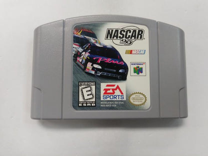 NASCAR 99 (COMPLETE IN BOX)