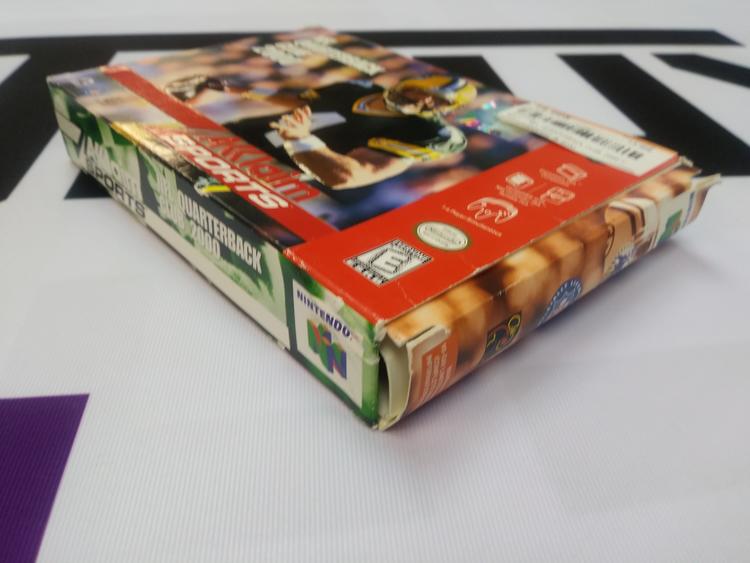 NFL QUARTERBACK CLUB 2000 (COMPLETE IN BOX) (usagé)