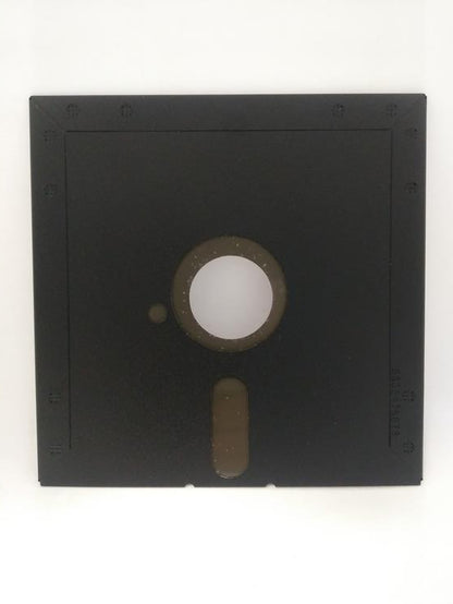 COMMODORE 64 BREAKTHRU (COMPLETE IN BOX)