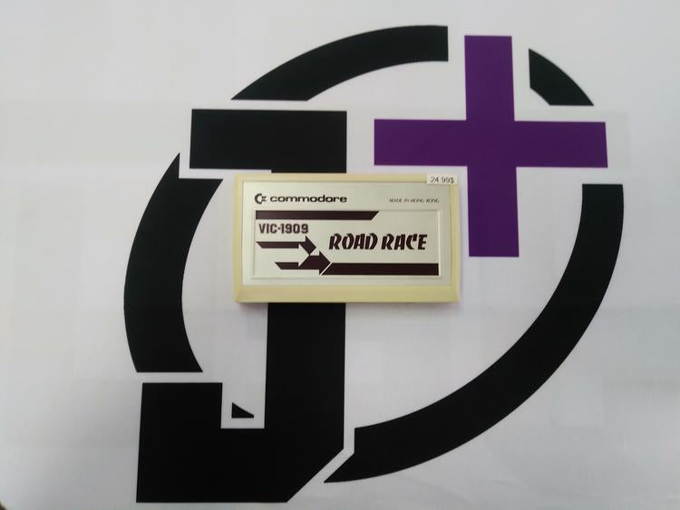 COMMODORE VIC-20 ROAD RACE