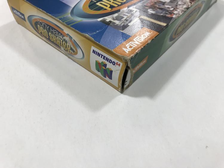 TONY HAWK'S PRO SKATER (COMPLETE IN BOX)