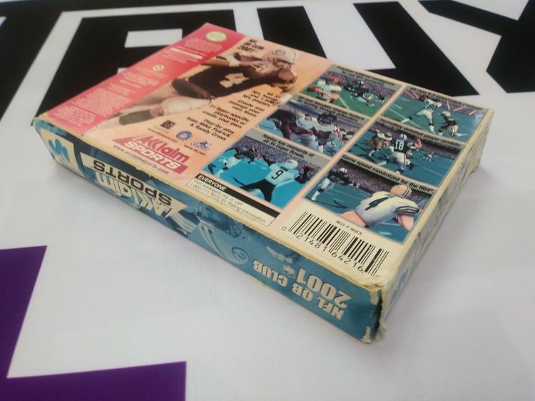 NFL QUARTERBACK CLUB 2001 (COMPLETE IN BOX)