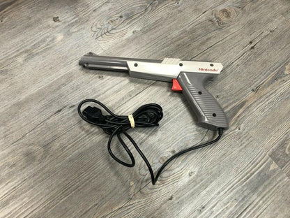 NINTENDO ENTERTAINMENT SYSTEM POWER SET (used)