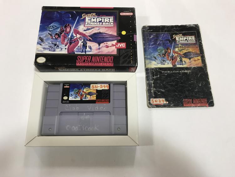 SUPER STAR WARS THE EMPIRE STRIKES BACK (COMPLETE IN BOX)