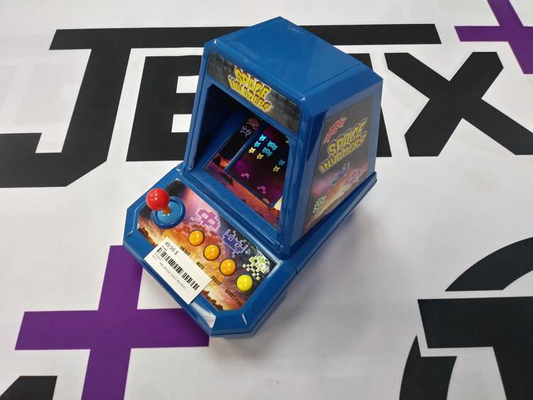 MINI ARCADE SPACE INVADERS (used)