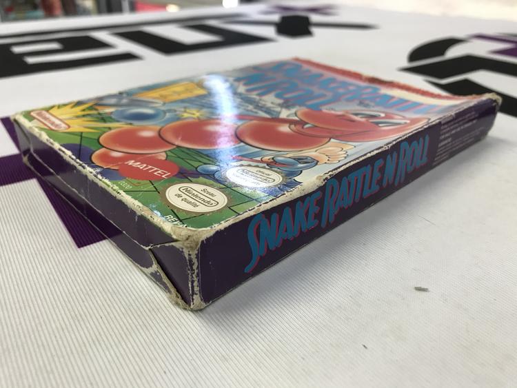 NES SNAKE RATTLE N ROLL (BOX ONLY)