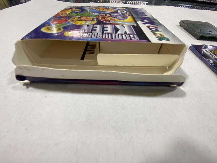 COMMANDER KEEN (COMPLETE IN BOX)