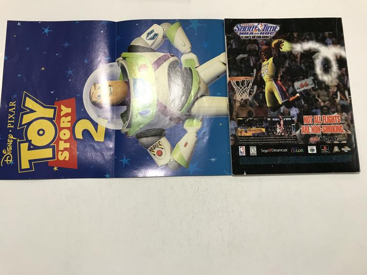 NINTENDO POWER GAMER MAGAZINE VOLUME 127 WITH POSTER - WWF WRESTLEMANIA 2000
