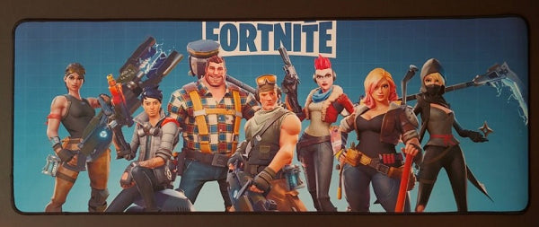 FORTNITE (TAPIS DE BUREAU) (usagé)