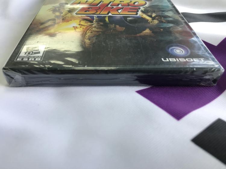 NITROBIKE (BRAND NEW / SEALED) (usagé)