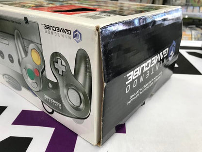 GAMECUBE PLATINUM (COMPLETE IN BOX)