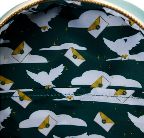 LOUNGEFLY HARRY POTTER GOLDEN HOGWARTS CASTLE BKPK (usagé)