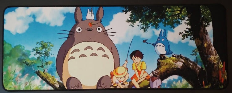 TOTORO (TAPIS DE BUREAU) (usagé)
