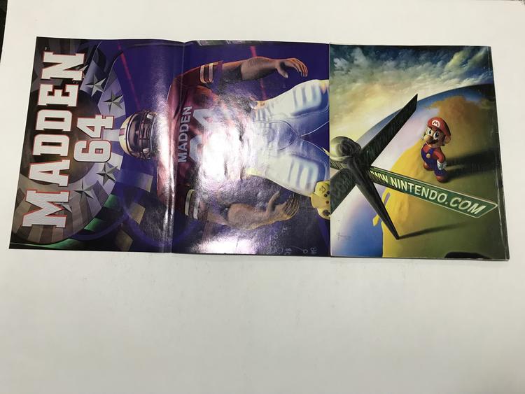 NINTENDO POWER GAMER MAGAZINE VOLUME 102 WITH POSTER - NFL QUARTERBACK CLUB