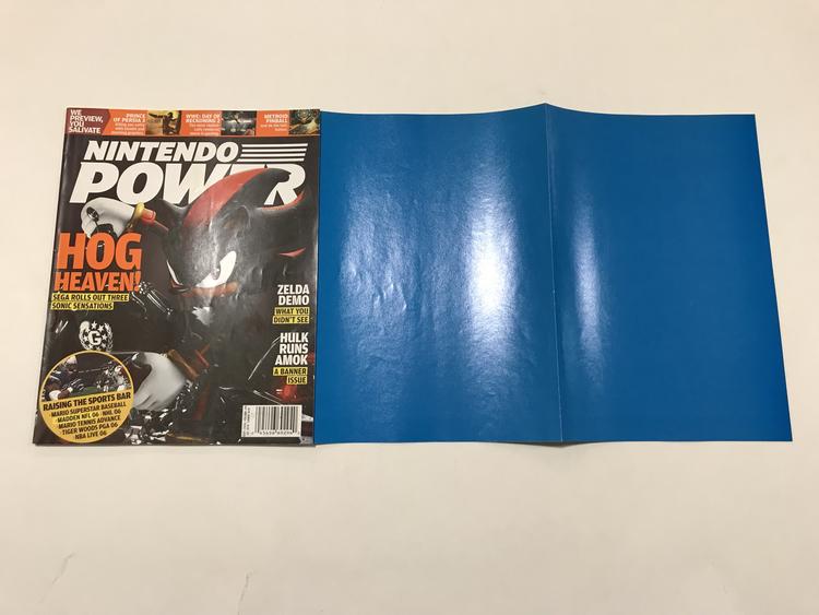 NINTENDO POWER GAMER MAGAZINE VOLUME 195 WITH POSTER - SHADOW THE HEDGEHOG