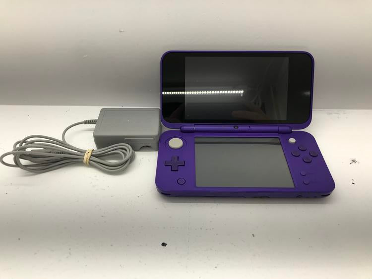 NEW NINTENDO 2DS XL PURPLE & SILVER (usagé)