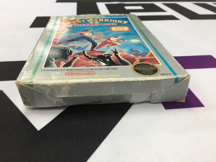 IKARI WARRIORS II VICTORY ROAD (WITH BOX)