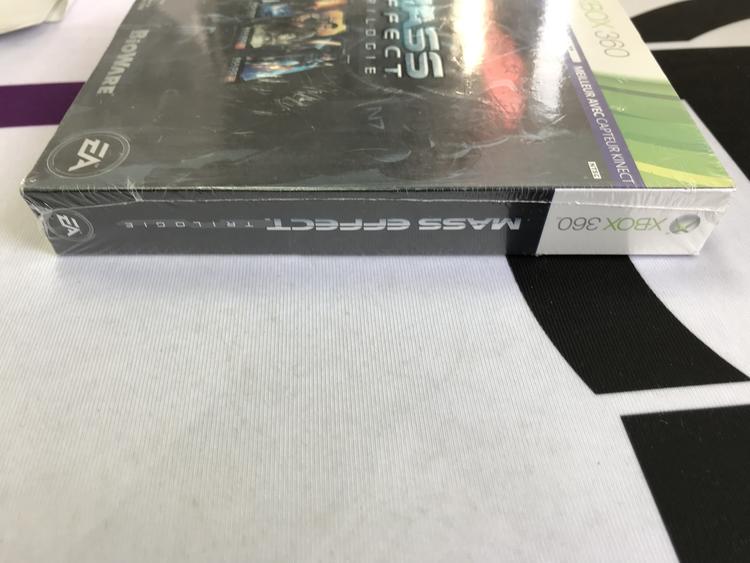 MASS EFFECT TRILOGY FRENCH (BRAND NEW / SEALED) (usagé)