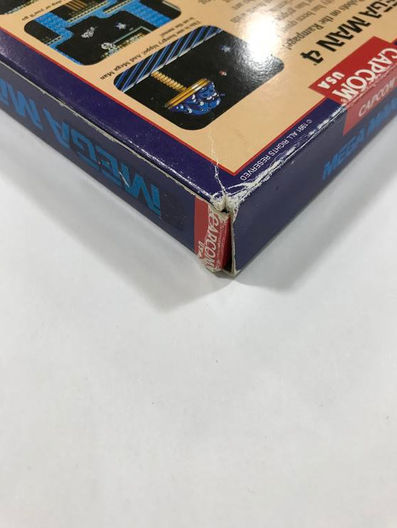 MEGA MAN 4 (COMPLETE IN BOX)