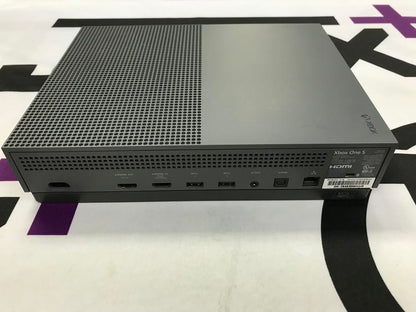 XBOX ONE S GREY - 500GB NO GAME INCLUDED (COMPLETE IN BOX) (used)