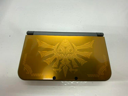 NEW NINTENDO 3DS XL HYRULE EDITION (COMPLETE IN BOX)