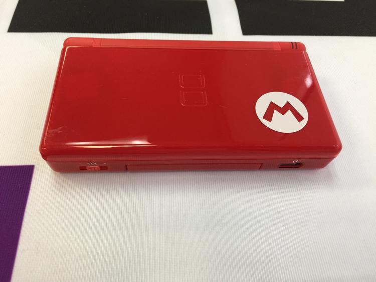 NINTENDO DS LITE MARIO RED (usagé)